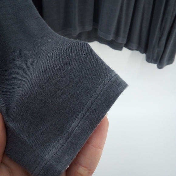 AEO Soft & Sexy Gray Keyhole Long Sleeve Shirt Small American Eagle Outfitters - Picture 9 of 9